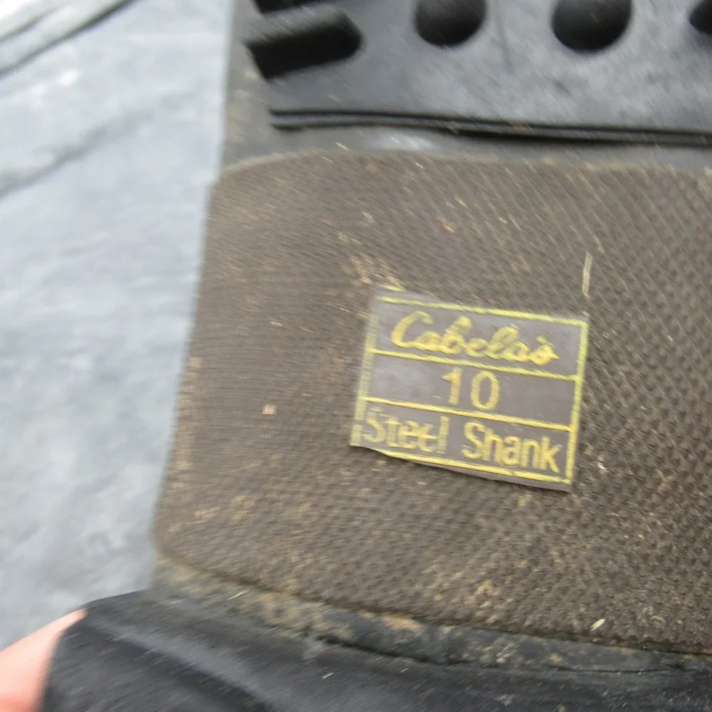 Cabelas Mens Hunt Boots 10 M Camo 400g Insulated Scent Free Waterproof Tall Fish
